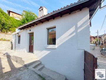 large1755855410