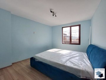 large1755855452