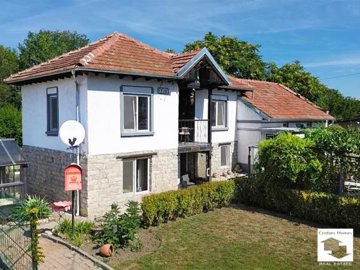 1 - Polski Trambesh, House