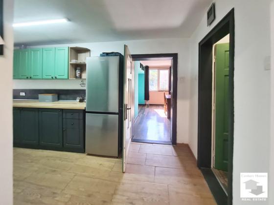 Image No.11-3 Bed House for sale