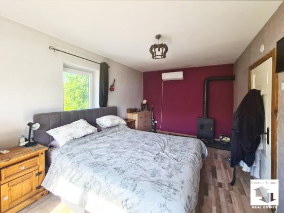 Image No.18-3 Bed House for sale