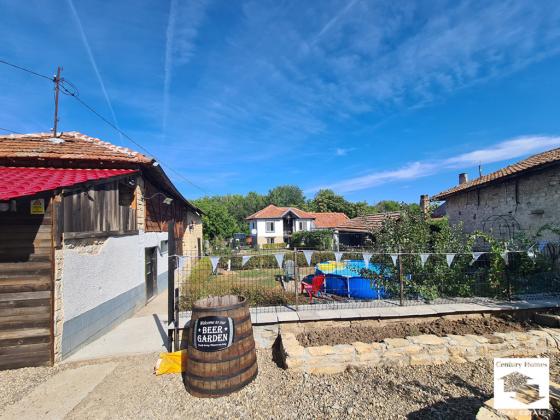 Image No.30-3 Bed House for sale