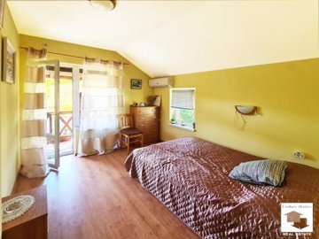 large1756880774