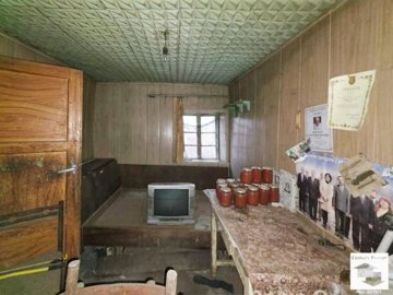 large1758110640