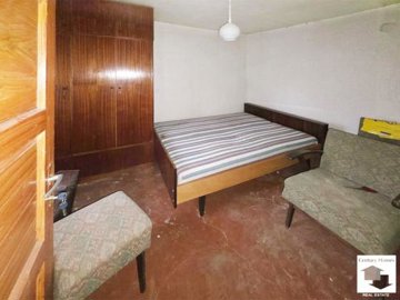 large1758110609