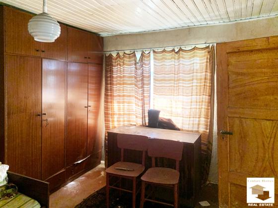 Image No.9-3 Bed House for sale