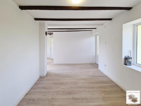 Image No.16-2 Bed House for sale