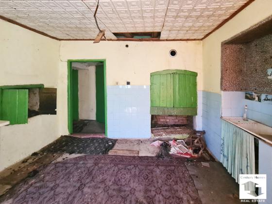 Image No.12-3 Bed House for sale