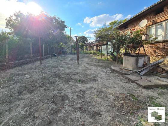 Image No.25-3 Bed House for sale