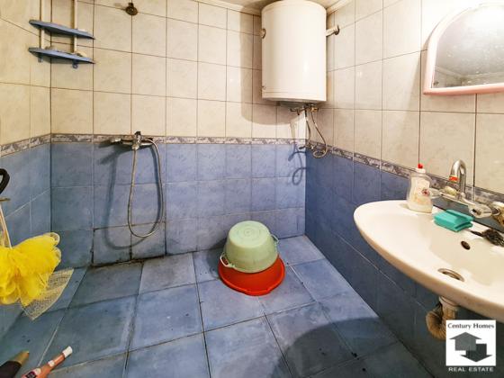 Image No.12-3 Bed House for sale