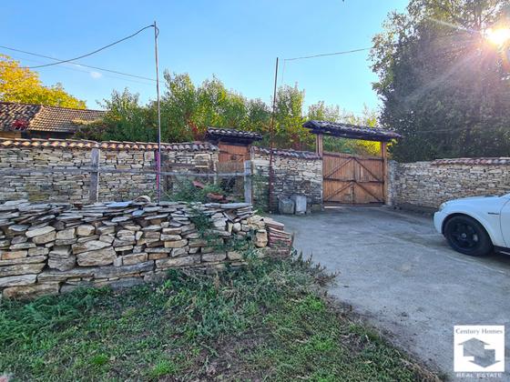 Image No.27-3 Bed House for sale