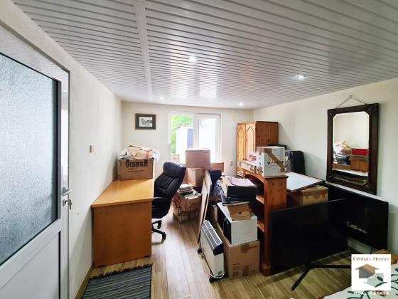 Image No.14-3 Bed House for sale