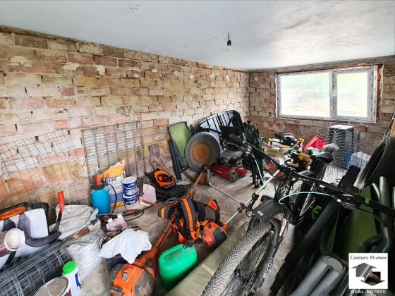 Image No.20-3 Bed House for sale