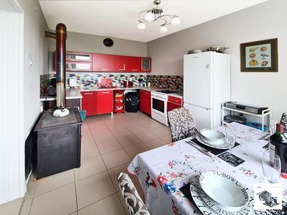 Image No.3-3 Bed House for sale