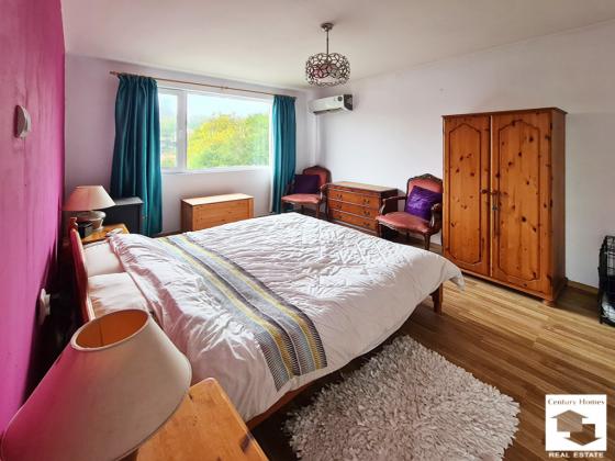 Image No.8-3 Bed House for sale