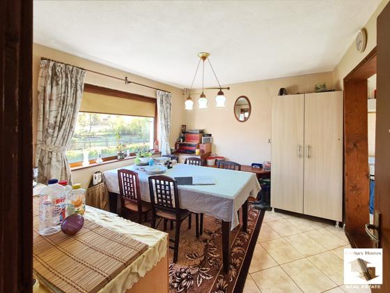 Image No.4-Maison de 4 chambres à vendre à Sevlievo