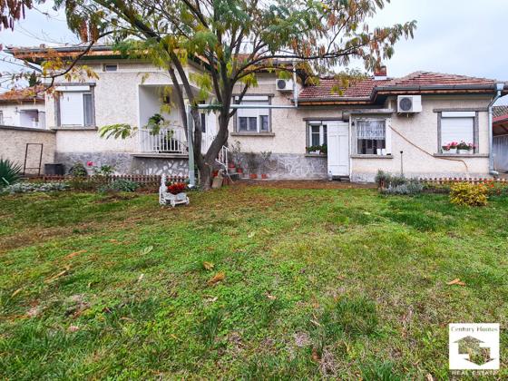 Image No.2-Maison de 4 chambres à vendre à Gorna Oryahovitsa