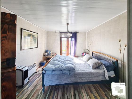 Image No.13-4 Bed House for sale