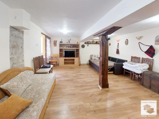 Image No.5-3 Bed House for sale