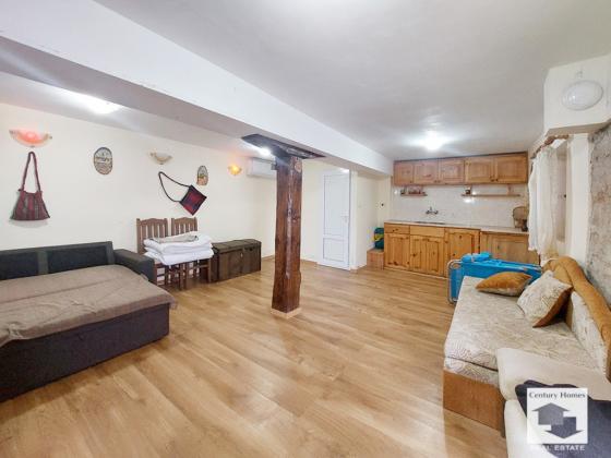 Image No.6-3 Bed House for sale