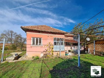 1 - Pavlikeni, House