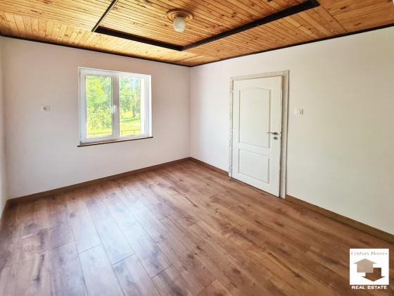 Image No.17-3 Bed House for sale