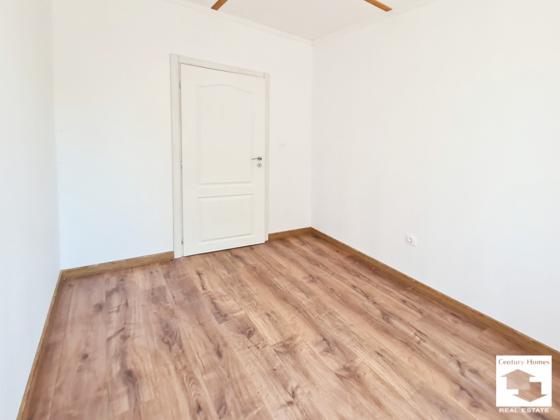 Image No.20-3 Bed House for sale
