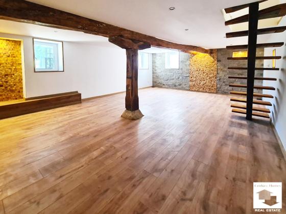 Image No.6-3 Bed House for sale