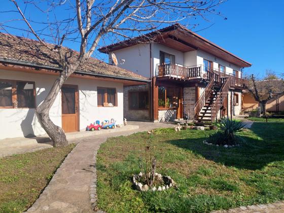 Image No.33-Maison de 8 chambres à vendre à Veliko Tarnovo