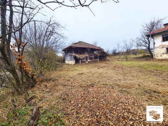 Image No.2-4 Bed House for sale