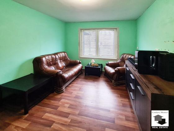 Image No.11-3 Bed House for sale