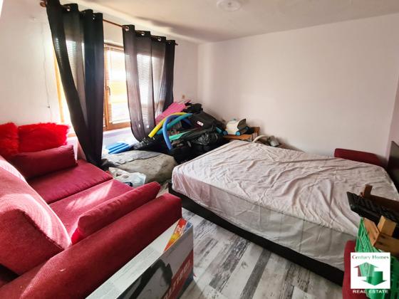 Image No.14-3 Bed House for sale