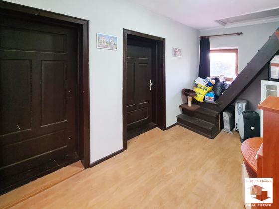 Image No.15-3 Bed House for sale