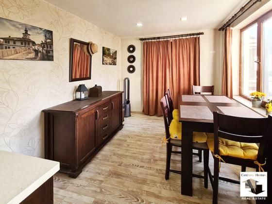 Image No.3-3 Bed House for sale