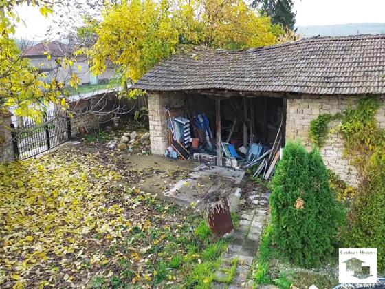 Image No.30-3 Bed House for sale