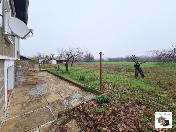 Image No.23-Maison de 4 chambres à vendre à Pavlikeni