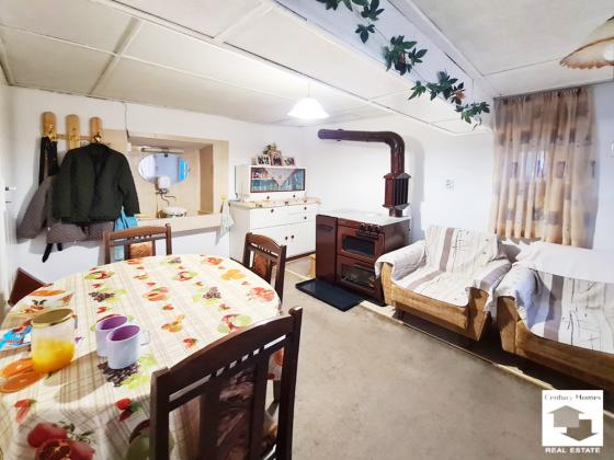 Image No.7-Maison de 4 chambres à vendre à Pavlikeni