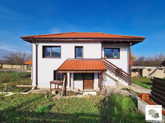 Image No.2-2 Bed House for sale