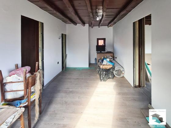 Image No.14-2 Bed House for sale