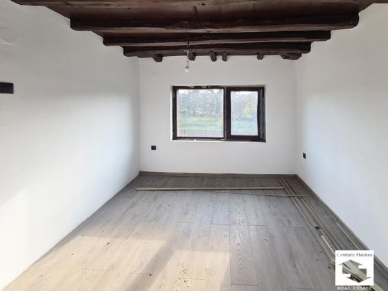 Image No.7-2 Bed House for sale