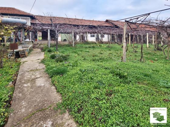 Image No.19-3 Bed House for sale