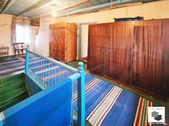 Image No.8-3 Bed House for sale