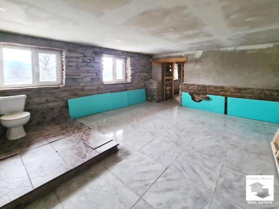 Image No.21-2 Bed House for sale