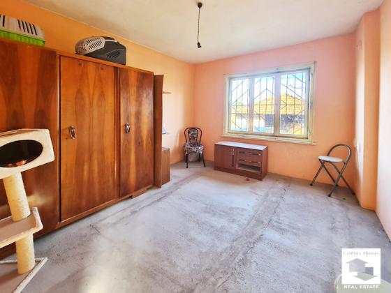 Image No.3-3 Bed House for sale