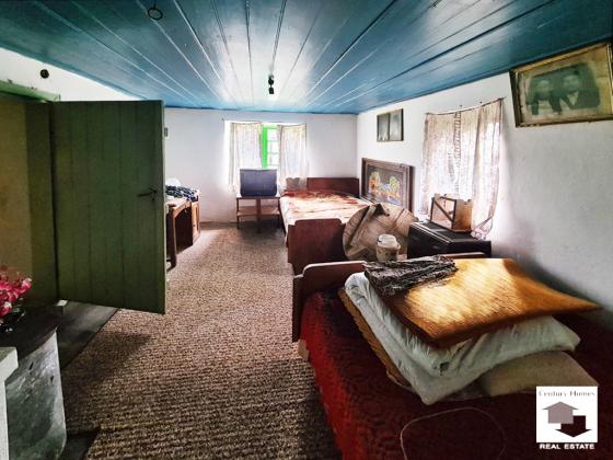 Image No.11-3 Bed House for sale