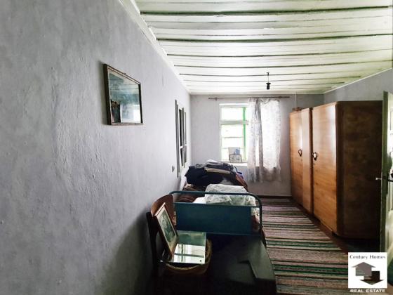 Image No.12-3 Bed House for sale