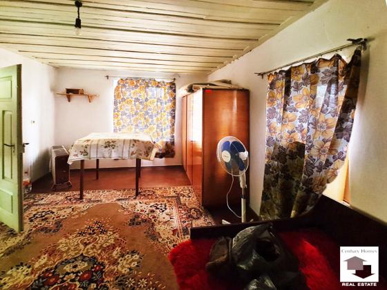 Image No.15-3 Bed House for sale