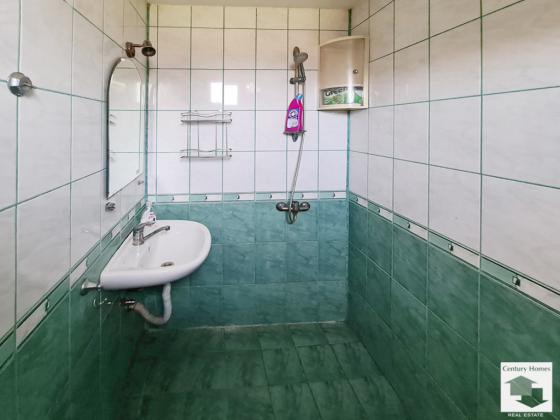 Image No.18-3 Bed House for sale