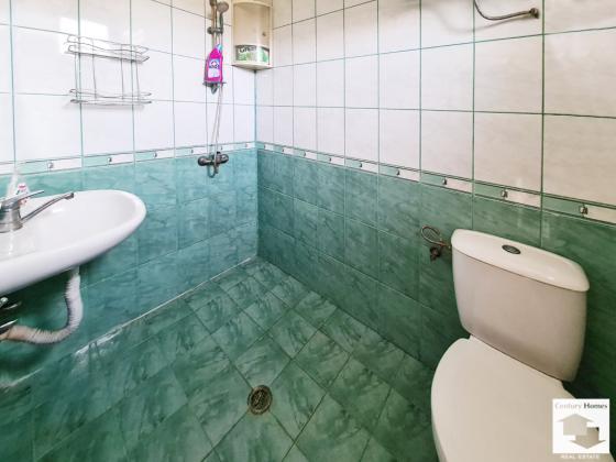 Image No.19-3 Bed House for sale