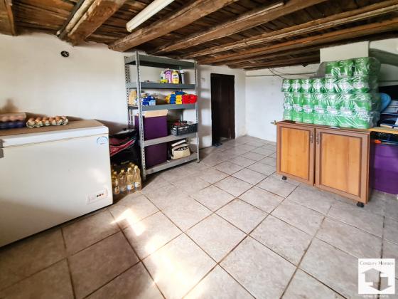 Image No.20-3 Bed House for sale